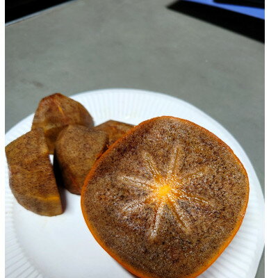 【ふるさと納税】和歌山県産 紀の川柿 真空包装 2L 9個入り【1597973】 サムネイル3