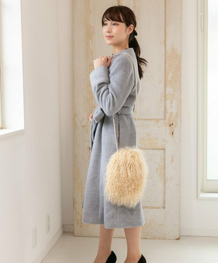 【ふるさと納税】くるくる可愛い チベットラム毛皮ポシェット ベージュ サムネイル3