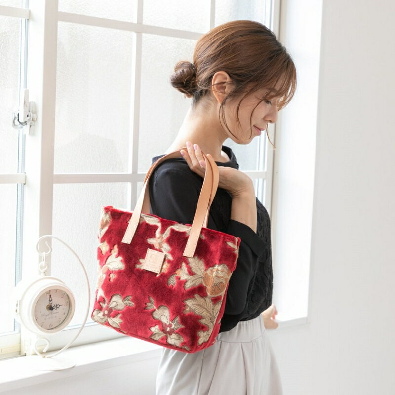 伝統の技が息づく逸品！　金華山織り トートバッグ　レッド