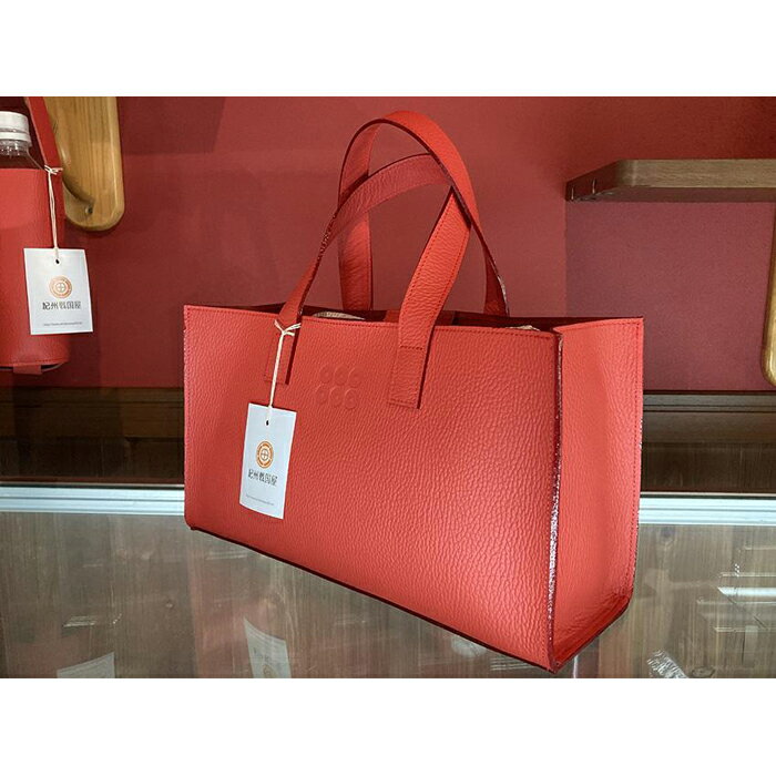 【ふるさと納税】本革六文銭バッグ／横型【真田赤備】 | 和歌山県 九度山町 和歌山 楽天ふるさと 納税 支援品 返礼品 トートバッグ バッグ バック レザーバッグ レディース レザーバック トート トートバック レディースバッグ 本革 レディースバック かばん カバン 鞄 サムネイル3