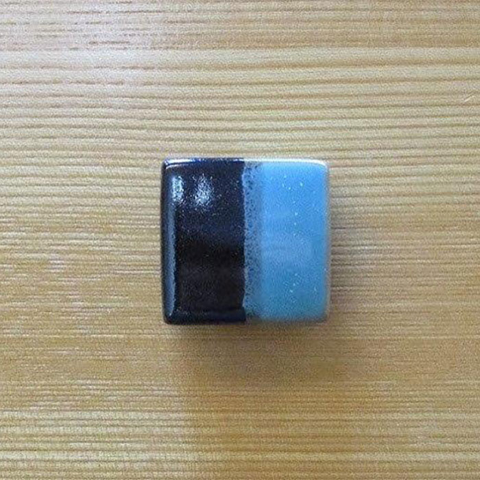 【ふるさと納税】F24-108 因州・中井窯×尾崎呉服店コラボ帯留　正方形【数量限定】 サムネイル2