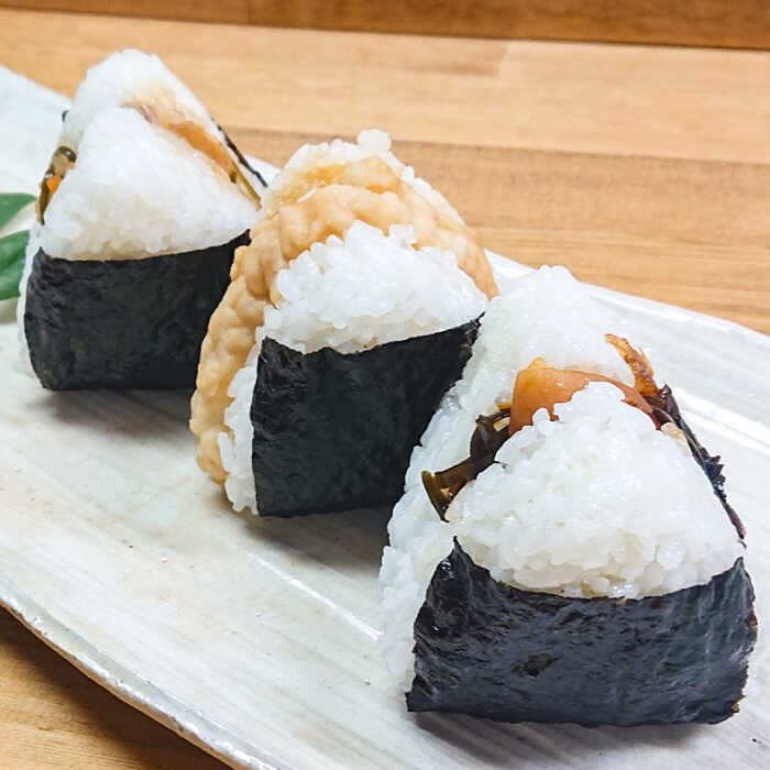 【ふるさと納税】できたてほかほか。西の横綱(仁多米100%使用)のおむすび三休チケット(3,000円分) 島根県松江市/Do corporation株式会社（三休）[ALGA002]｜ おにぎり おむすび コシヒカリ できたて お食事券 食事券 ランチ おすすめ 人気 ランキング 松江 サムネイル3