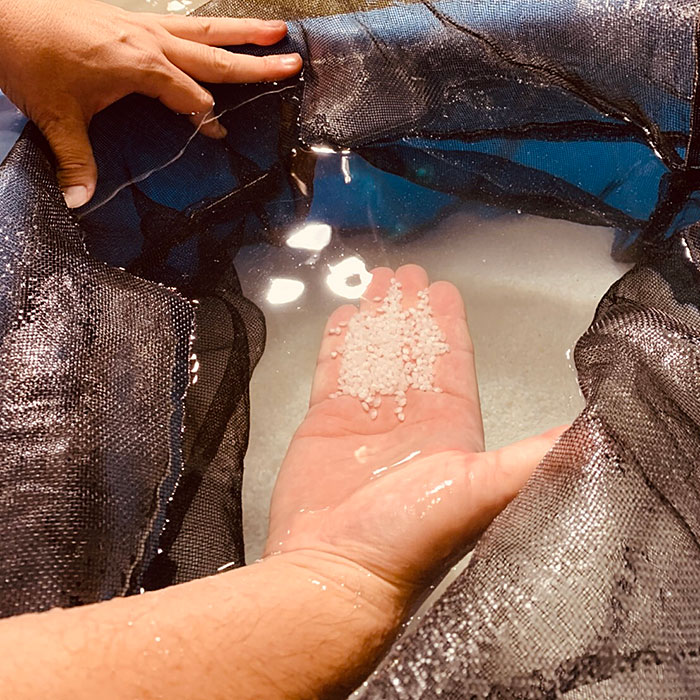 【ふるさと納税】出雲富士　純米大吟醸　天の叢雲1800ml | 「山田錦」を35％まで磨き上げた　出雲富士　純米大吟醸　天の叢雲1800ml サムネイル3