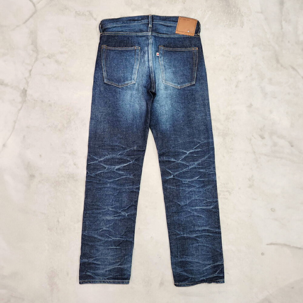 【ふるさと納税】岡山デニム 立体加工 3Dジーンズ レギュラーストレート 選べる サイズ ファッション 28インチ～36インチ デニム ファッション パンツ ボトムス メンズ 男性 洋服 カジュアル メンズファッション 普段着 お出かけ着 サムネイル3