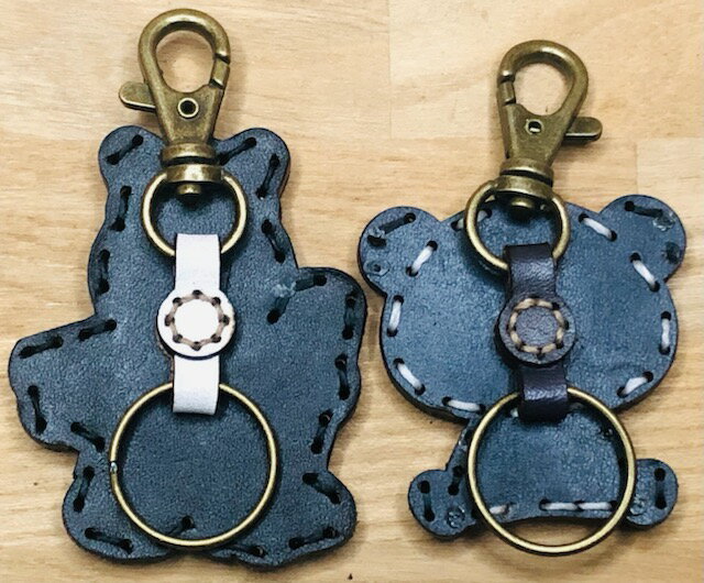 【ふるさと納税】ヤブ ＆ zoo パンダ レザー キーホルダー セット一点もの 革 キーリング レディース メンズ 鍵 バッグチャーム ストラップ 革小物 かわいい 動物 キャラクター ギフト プレゼント 送料無料 サムネイル3