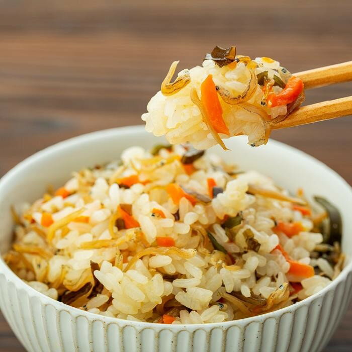 【ふるさと納税】レンジで簡単調理　じゃこめし【6個入】 サムネイル3