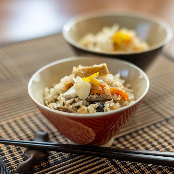 【ふるさと納税】天然真鯛の炊き込みご飯（3合炊き） 4個セット | たい 国産 天然鯛 魚 魚介 素 送料無料 人気 おすすめ 瀬戸内 広島県 尾道市 サムネイル2