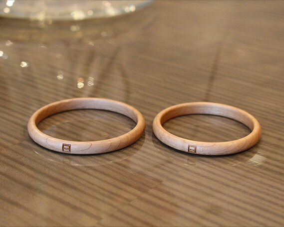 【ふるさと納税】SHINBEY　バングル　ナチュラル　L［No.182］／ 木製 ハードメープル 無垢材 軽量 オイル仕上げ 金属アレルギー対応 送料無料 広島県 サムネイル3