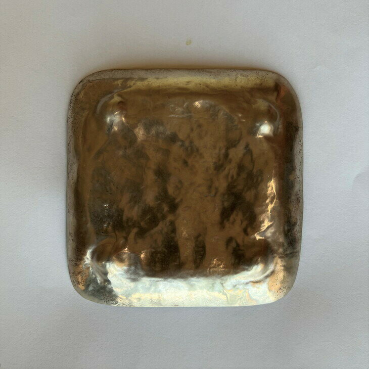 【ふるさと納税】マルチ銀製プレート 小物入れ 職人技 銀 1点もの プレートNO.2 トレー｜収納 ジュエリー アクセサリー おしゃれ 鍵 キー ラグジュアリー プレゼント お皿 食器 SV925 [1911] サムネイル2