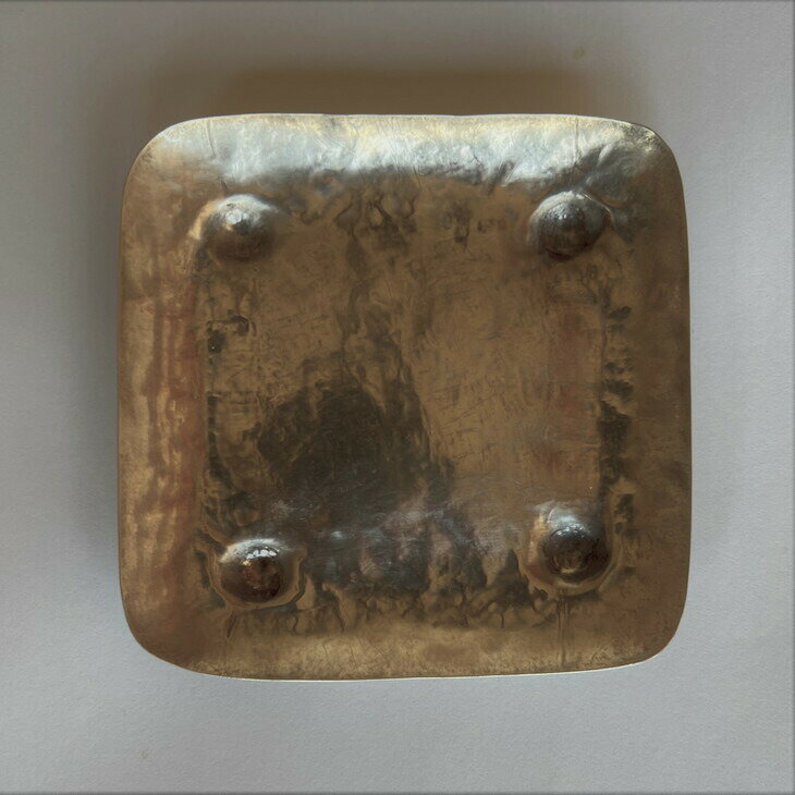 【ふるさと納税】マルチ銀製プレート 小物入れ 職人技 銀 1点もの プレートNO.2 トレー｜収納 ジュエリー アクセサリー おしゃれ 鍵 キー ラグジュアリー プレゼント お皿 食器 SV925 [1911] サムネイル3