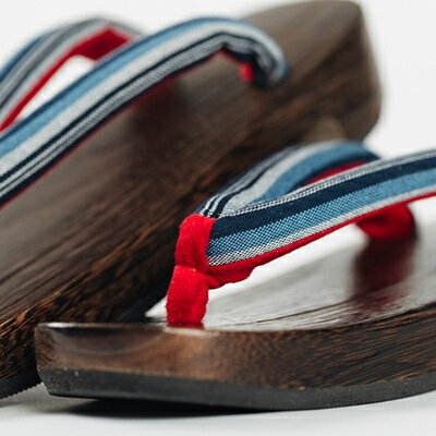 【ふるさと納税】柳井縞鼻緒の下駄(女性用)、巾着セット【Mサイズ】_ 下駄 げた ゲタ 履物 女性用 女性 婦人 レディース M Mサイズ 巾着 きんちゃく セット 柳井縞 織物 日用品 贈答 ギフト プレゼント 山口県 送料無料 【1014910】 サムネイル2