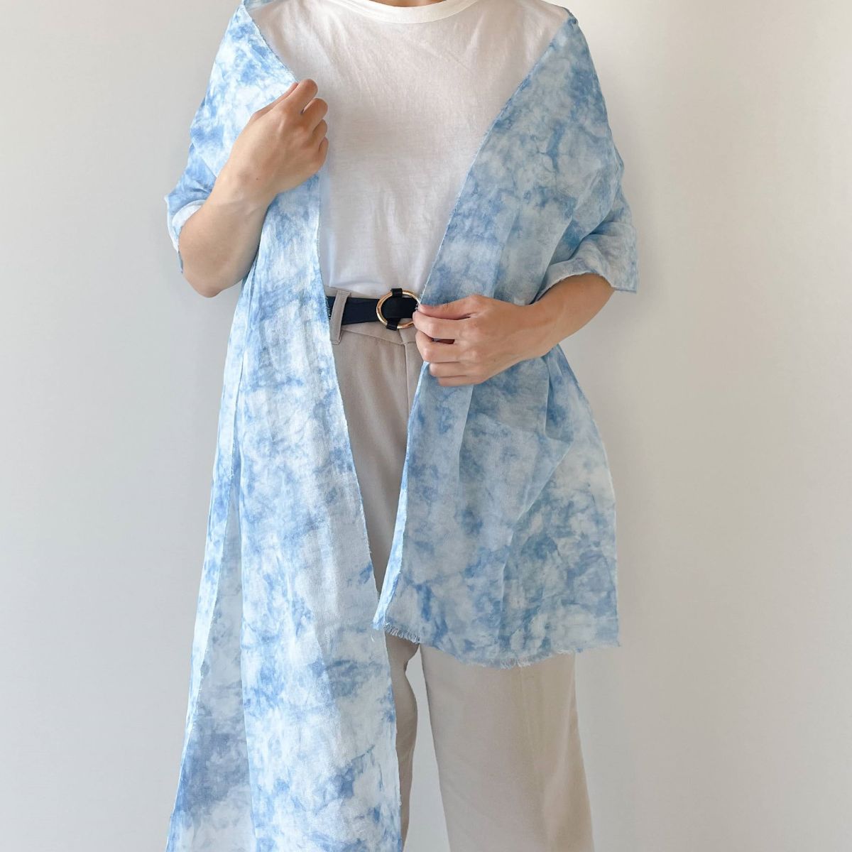 【ふるさと納税】 マフラー オーガニックコットン 藍染 叢雲柄 あまべ藍 綿 コットン 男女兼用 バレンタイン ギフト プレゼント ファッション おしゃれ オシャレ 贈答 サムネイル3