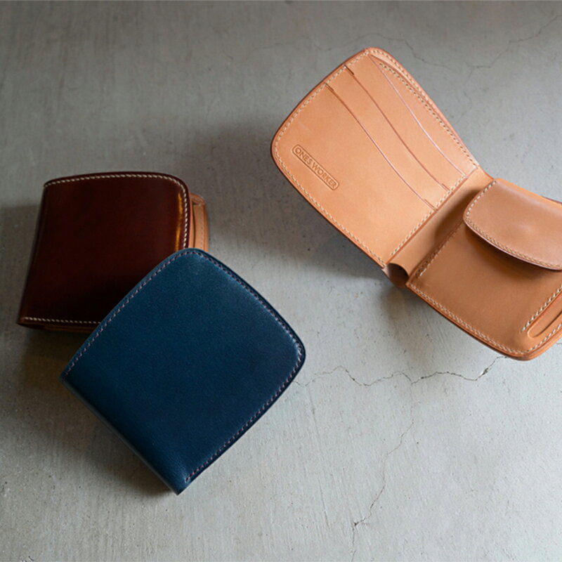 【ふるさと納税】【選べるカラー】 コードバン & ブッテーロ シェル型二つ折り財布 全5色 ナチュラル バーガンディー ディープブルー グリーン ブラック 財布 二つ折り財布 牛革 革 香川県 琴平町 四国 F5J-1053var サムネイル2