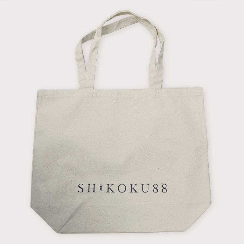 【ふるさと納税】【四国88ヶ所霊場】お遍路トートバッグ大 SHIKOKU☆お遍路参り☆第77番道隆寺☆道隆寺☆キャンパストート☆ビッグサイズ☆コンパクトサイズ☆株式会社 サンエイ サムネイル3