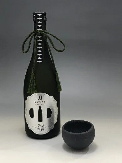 地酒と菊間瓦の酒器セット【VC00720】 八木酒造部 山丹正宗 純米大吟醸 銘酒