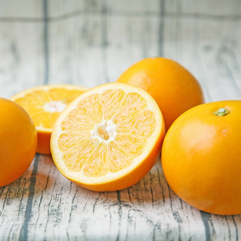 【ふるさと納税】 柑橘 ネーブル オレンジ 2kg 特選 秀品 プリンセスネーブル フレッシュつちやま 先行予約 贈答用 オレンジ ギフト プレゼント 高級 ネット掛け orenge 果物 フルーツ みかん 蜜柑 愛媛みかん 農家直送 産地直送 数量限定 国産 愛媛 宇和島 B010-096001 サムネイル2