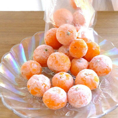 【ふるさと納税】旬のみかんをまるごと冷凍!皮つき冷凍みかん 2kg【C25-105】_ みかん ミカン 柑橘 フルーツ 果物 くだもの 青果 冷凍みかん 愛媛 産直 産地直送 国産 甘い 温州 ヘルシー スイーツ 【配送不可地域：離島】【1412383】 サムネイル3