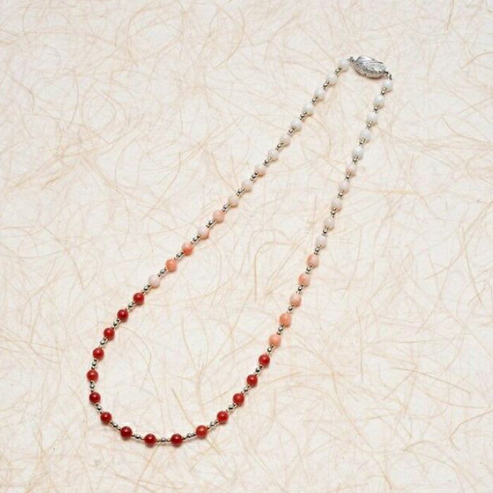 【ふるさと納税】赤白ピンクのグラデーション ネックレス ブレスセット 【株式会社ケンセン35】[ATAR044] サムネイル3