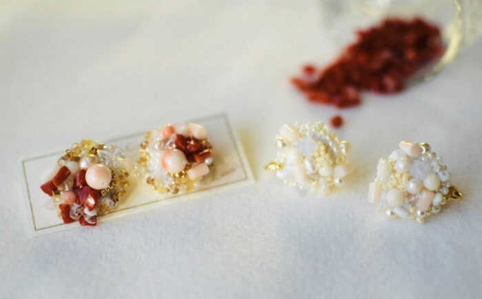 【宝石珊瑚】 (選べる) 赤、白、ピンク珊瑚の刺繍ピアス イヤリング 【株式会社ケンセン35】[ATAR050-01]