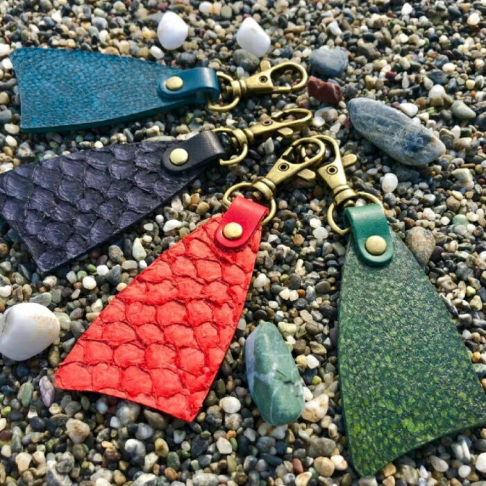 【ふるさと納税】【Ocean Blue】Ocean Leather フィレ型キーホルダー【マダイ】【興洋フリーズ株式会社】[ATBX085-04] サムネイル3