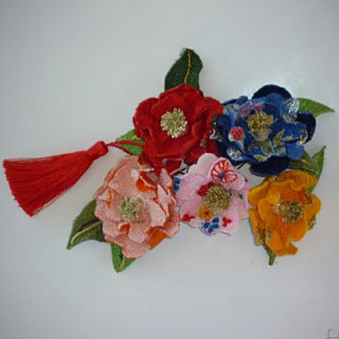 特許取得の土佐和紙を使用の造花　髪かざり（姫つばき）らんまん 花 雑貨 造花 インテリア お祝い ギフト 贈答 人気 送料無料 高知市 【花工房美呂】[ATCO005]