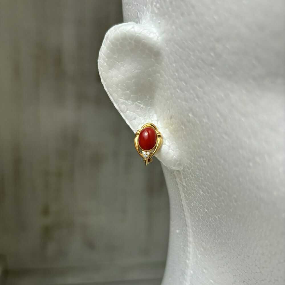 【ふるさと納税】【記念日の贈り物に】K18ゴールドと土佐産赤珊瑚の華やかなダイヤモンドイヤリング D0.03ct/専用ケース付 / プレゼント ギフト レディース 【有限会社米沢サンゴ店】[ATCX072] サムネイル2