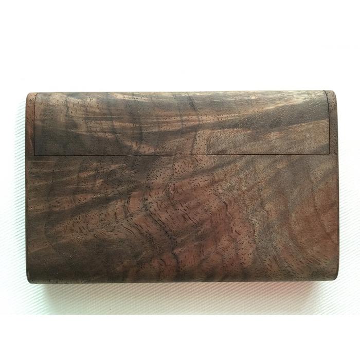 【ふるさと納税】 -名入れなし-天然素材を精密加工 名刺入れ ウォールナット 名刺入れ 雑貨 小物 ファッション 人気 おすすめ 送料無料 サムネイル2