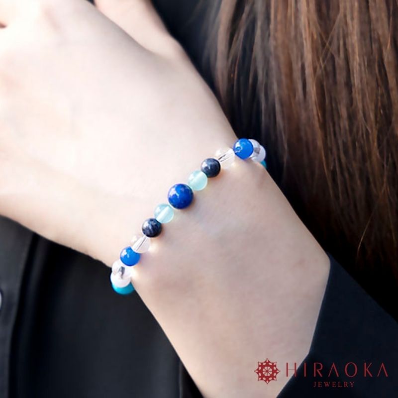 【ふるさと納税】 パワーストーン ブレスレット 6mm 玉 石 開運 対応力 幸せ シーブルーカルセドニー ハウライトトルコ ラピスラズリ サファイア 青色 クリアカラー 高知県 須崎市 サムネイル3