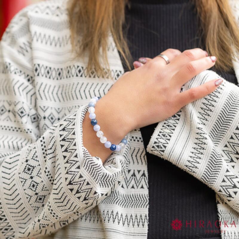 【ふるさと納税】 パワーストーン ブレスレット 縁結び 8mm 玉 石 積極性 不安解消 ムーンストーン エンジェライト ブルーレースメノウ カイヤナイト ブルー 水色 高知県 須崎市 サムネイル2