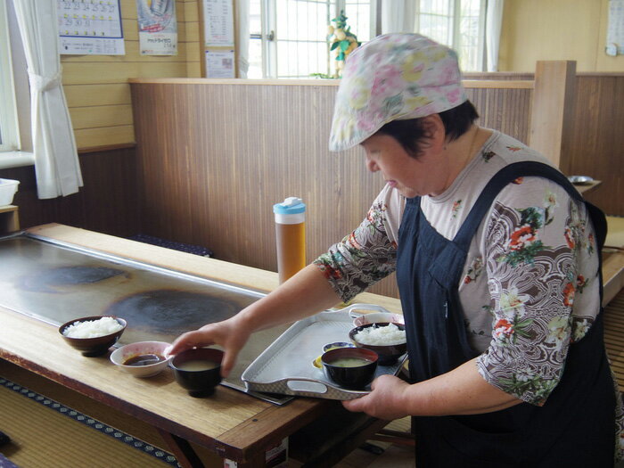 【ふるさと納税】普通の焼肉とは一味違う？宿毛のソウルフード「天下茶屋」の特製ダレ2本セット サムネイル3