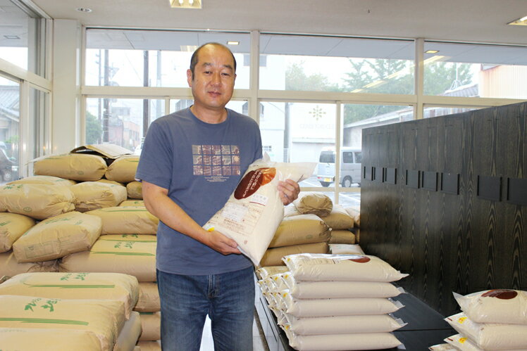 【ふるさと納税】 令和7年産 新米 5kg コシヒカリ すくも産 7日以内配送 すぐ届く 白米 精米 贈答 贈り物 プレゼント 高知県 産地直送 美味しい お米 ご飯 国産 農家直送 食味ランキング 特A 宿毛市 高知県 15000円 サムネイル3