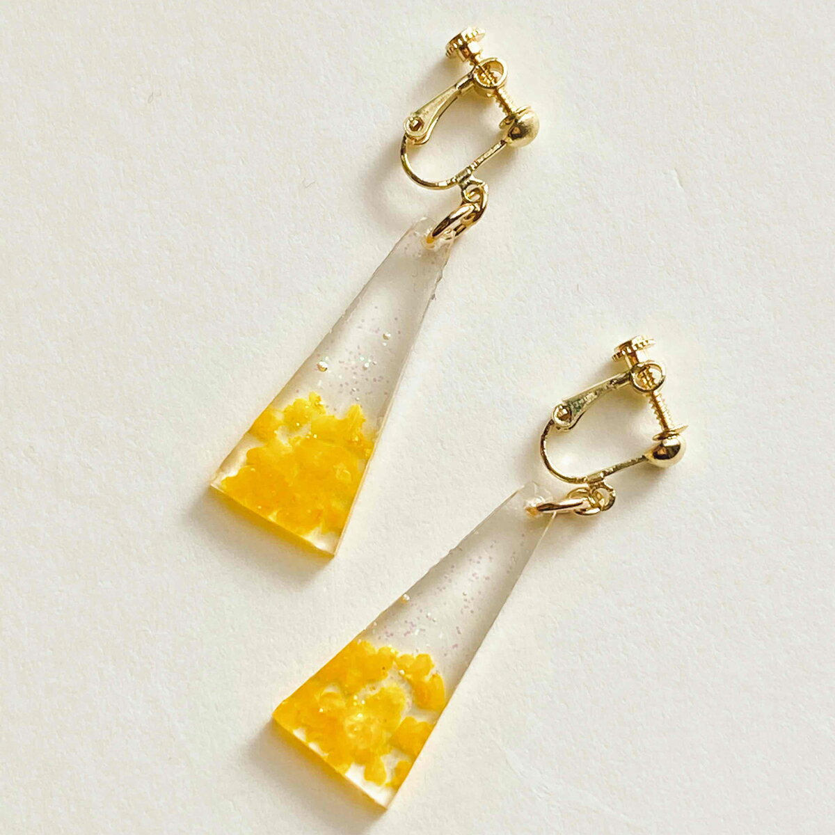 宿毛フィンガーライム 粒々ピアス イヤリング アクセサリー ジュエリー 果実 柑橘 シトラスキャビア フルーツ 高知県 特産品 地域特産 ギフト プレゼント 贈り物 レディース 女性 おしゃれ ファッション 返礼品 寄附 宿毛市 高知県 22000円