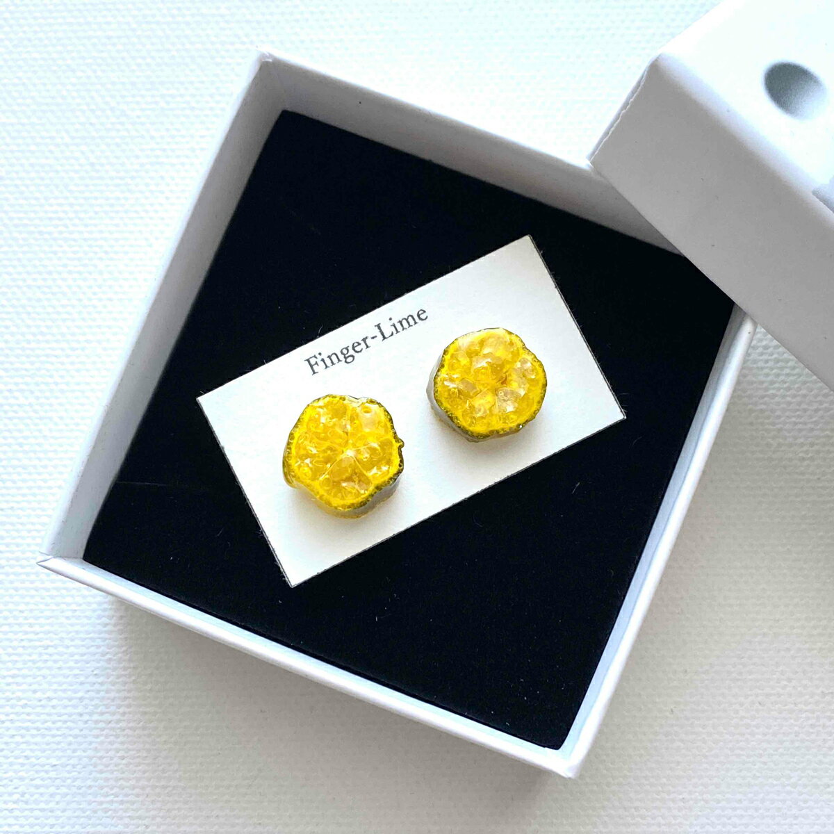 【ふるさと納税】 宿毛フィンガーライム スタッドピアス イヤリング アクセサリー ジュエリー 果実 シトラスキャビア フルーツ ゆびレモン 柑橘 特産品 高級 希少 限定 贈り物 プレゼント ギフト 女性 レディース おしゃれ 宿毛市 高知県 18000円 サムネイル2