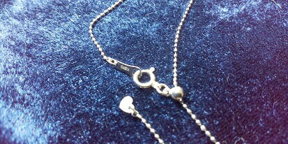 【ふるさと納税】あこや本真珠の貫通ペンダント（希少10mm大珠・ホワイトピンクカラー）パール 真珠 本真珠 ネックレス ジュエリー プレゼント ギフト 冠婚葬祭 入学式 かわいい おしゃれ ケース付 6月誕生石 宝石 高知県 高知 土佐清水 故郷納税【R00747】 サムネイル3