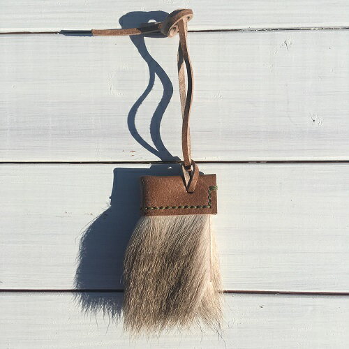 【ふるさと納税】シカの毛皮のキーケース（3個セット）鹿革 鍵ケース キーカバー ファー 革小物 革製品 レザー ハンドメイド レザークラフト キーホルダー アクセサリー お洒落 植物性タンニン ギフト 高知県 高知 土佐清水 故郷納税 ふるさとのうぜい 返礼品【R00662】 サムネイル3