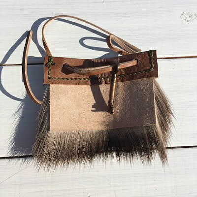 【ふるさと納税】シカの毛皮のキーケース（3個セット）鹿革 鍵ケース キーカバー ファー 革小物 革製品 レザー ハンドメイド レザークラフト キーホルダー アクセサリー お洒落 植物性タンニン ギフト 高知県 高知 土佐清水 故郷納税 ふるさとのうぜい 返礼品【R00662】 サムネイル2