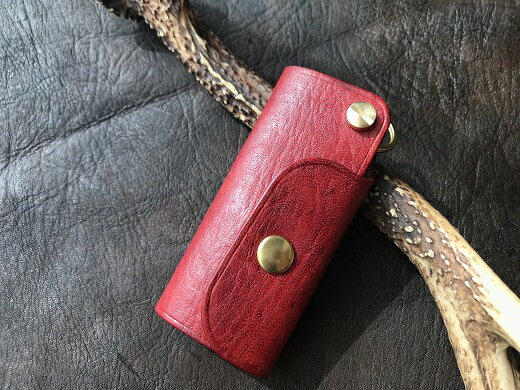 【ふるさと納税】鹿革のキーケース（スピーディー振り出し式）【赤】鍵ケース 革小物 革製品 レザー ハンドメイド レザークラフト キーリング アクセサリー お洒落 金属 植物性タンニン ギフト 25000円 高知県 高知 土佐清水 故郷納税 ふるさとのうぜい 返礼品【R00556】 サムネイル2