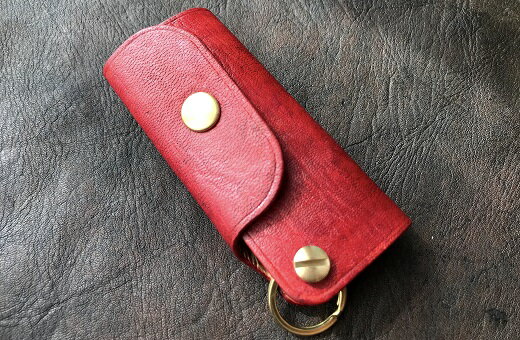 【ふるさと納税】鹿革のキーケース（スピーディー振り出し式）【赤】鍵ケース 革小物 革製品 レザー ハンドメイド レザークラフト キーリング アクセサリー お洒落 金属 植物性タンニン ギフト 25000円 高知県 高知 土佐清水 故郷納税 ふるさとのうぜい 返礼品【R00556】 サムネイル3