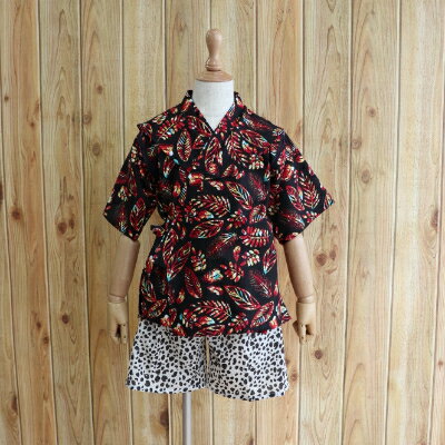 子ども甚平（pati pati） 110～120cm ブラック系モンステラ柄 甚平 じんべい ファッション 子供服 キッズ服 香美市 高知県 送料無料