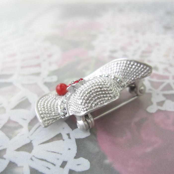 【ふるさと納税】高知産天然赤珊瑚の帽子のブローチ サムネイル2