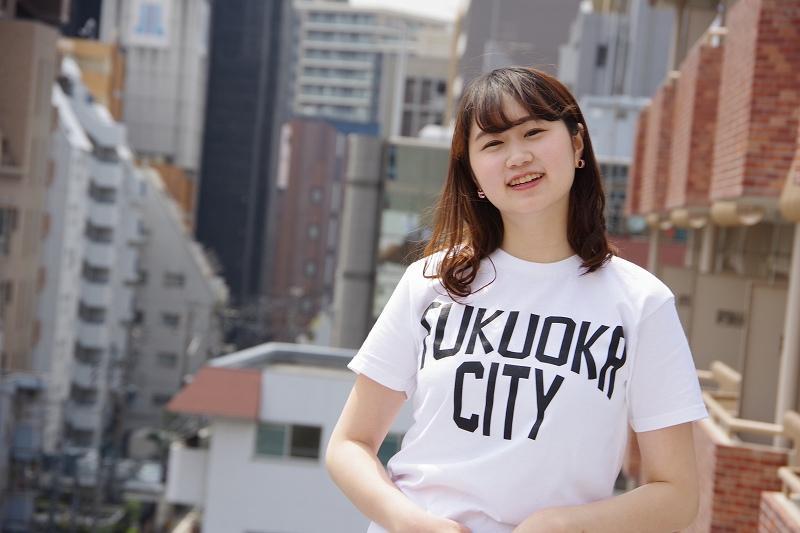 【ふるさと納税】福岡シティTシャツ（FUKUOKA CITY）Mサイズ | 楽天ふるさと 納税 半袖 ティーシャツ 返礼品 福岡 福岡県 福岡市 服 ロゴ 綿100% 夏 ロゴティーシャツ レディース トップス カットソー クルーネック コットン カジュアル ご当地tシャツ 半そで ティシャツ サムネイル2