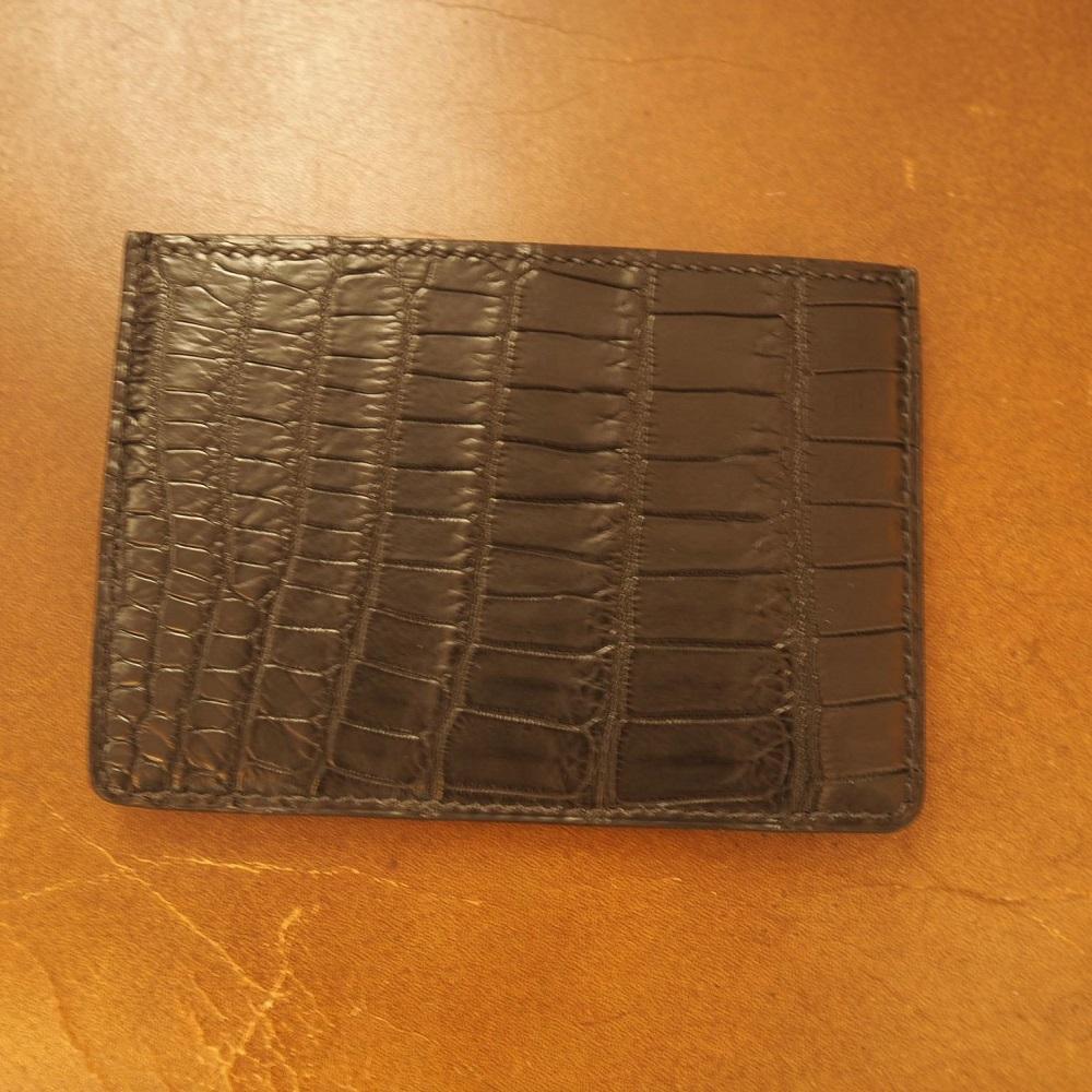 【ふるさと納税】【福岡市】Cornoblu　クロコダイル　総手縫いによるミニマムウォレット サムネイル3