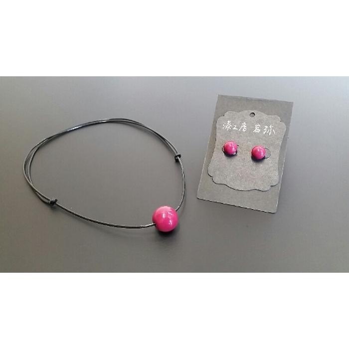 【本漆塗】漆ペンダントとピアスセット(ピンク) アクセサリー ネックレス ピアス イヤリング 装飾品 漆玉 職人技 軽量