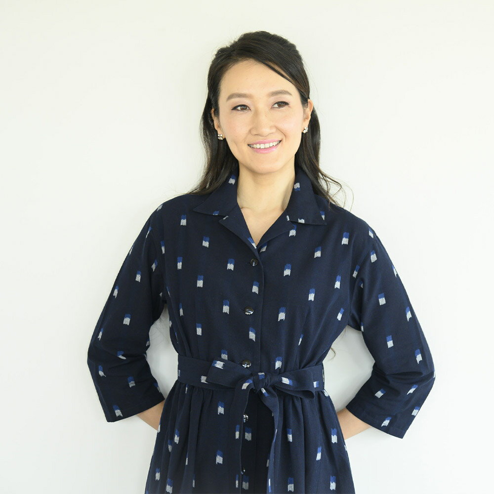 【ふるさと納税】久留米絣のクラシカルワンピース 1着 フリーサイズ 9〜11号対応 レディース ファッション シャツワンピース ワンピース スカート 久留米絣 筑後市 福岡県 送料無料 サムネイル3