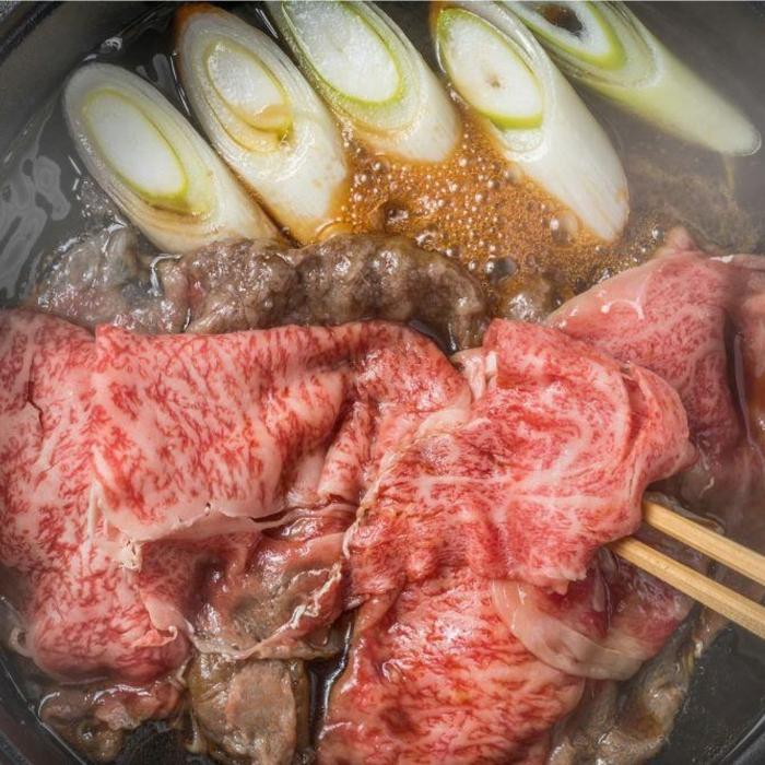 【ふるさと納税】【A4～A5】博多和牛肩ロースしゃぶすき焼き用 600g | 福岡県 大川市 ふるさと納税 ふるさと 納税 お取り寄せグルメ 取り寄せ グルメ お取り寄せ お肉 肉 博多和牛 和牛 しゃぶしゃぶ すき焼き 10000円 1万円 サムネイル2
