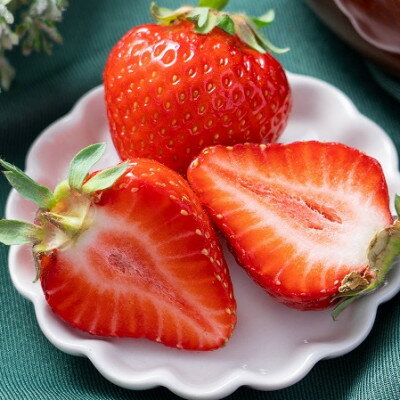 【ふるさと納税】【11月下旬より順次発送】フルーツソムリエが選んだ【冬】あまおうDX(デラックス)2パック_ あまおう いちご 苺 イチゴ フルーツ ふるーつ 果物 くだもの 旬 国産 産直 産地直送 ギフト プレゼント 贈り物 送料無料 【配送不可地域：離島】【1353643】 サムネイル2