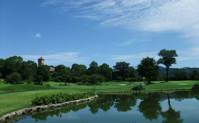 【ふるさと納税】ゴルフ 利用券 福岡センチュリーゴルフ倶楽部 土日祭セルフ 4名様 昼食 お土産付き 福岡県 ゴルフ場 - 画像3