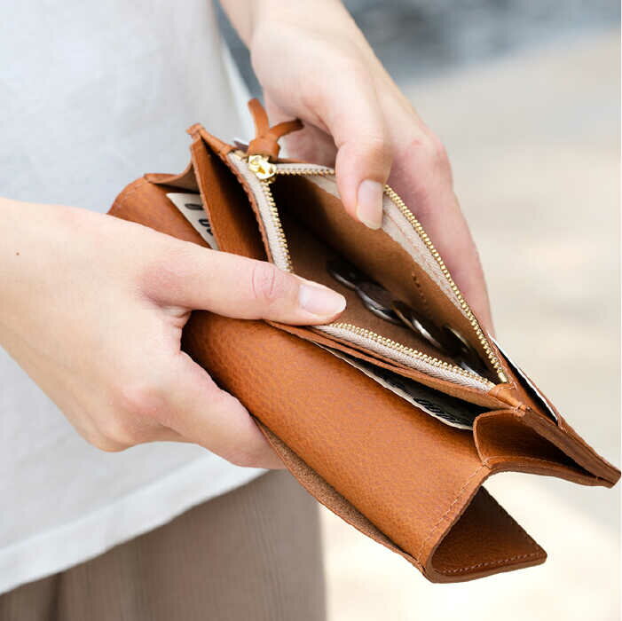 【ふるさと納税】薄型の長財布《糸島》【LADIES&GENTLEMEN】 革 革製品 革財布 [ADK005] 81000円 8万1千円 サムネイル3