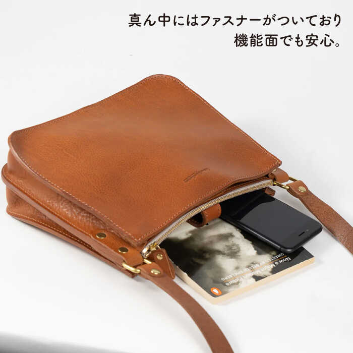 【ふるさと納税】エレガンス ショルダー 糸島市 / LADIES&GENTLEMEN 鞄 レザー ショルダーバッグ 革 革製品 革鞄 [ADK039] 100000円 10万円 サムネイル3