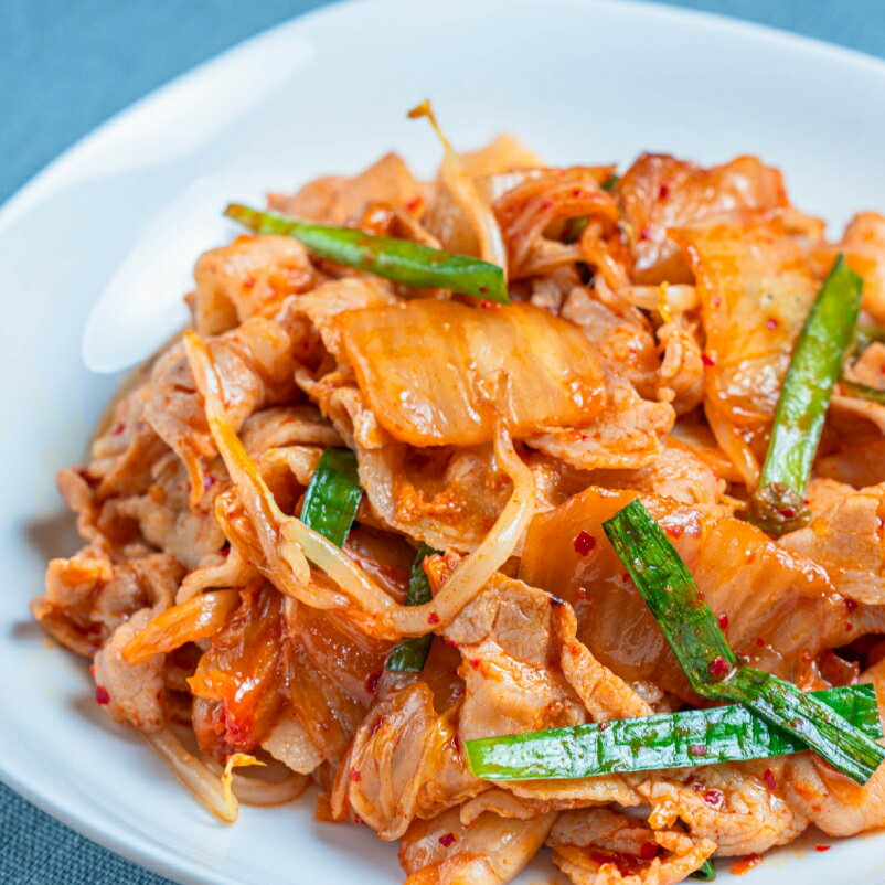 【ふるさと納税】 訳あり 豚肉 2.4kg ~ 4kg 冷凍 真空 小分け 400g ×6Por10P 大容量 国産 にく ブタ お肉 腕orモモ肉 スライス 切り落とし 便利 簡単調理 惣菜 ポーク カレー 生姜焼き 肉じゃが 豚汁 焼肉 BBQ 家族 人気 福岡県 川崎デリカ - 画像3